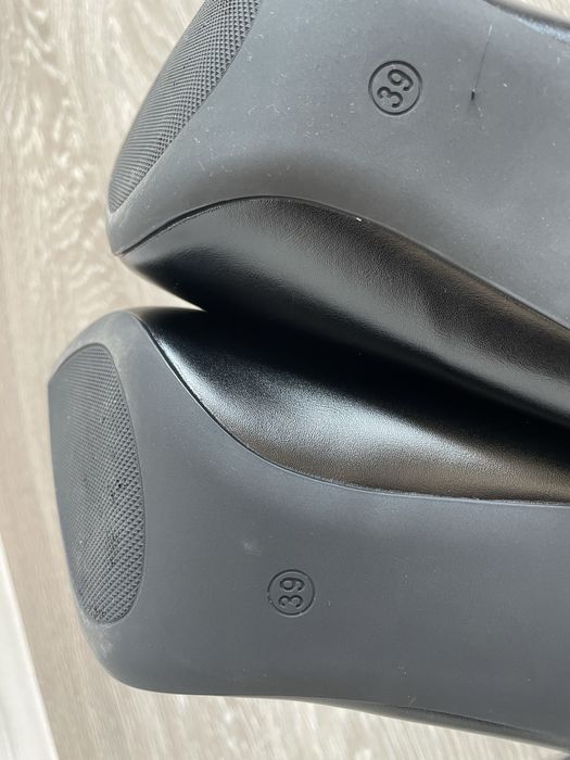 Pantofi stiletto negri