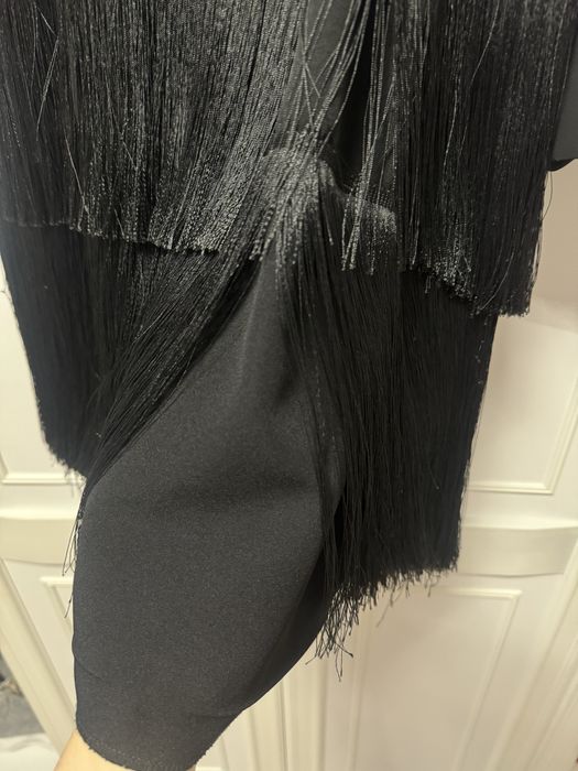 Черна рокля с колан