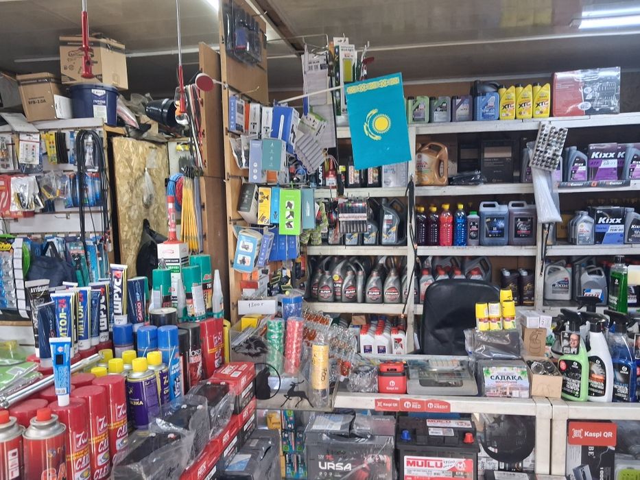 Продам бутик две 40 тоник 72 кв,м