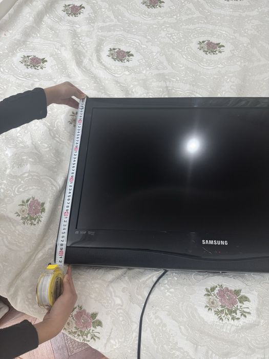 Продам телевизор Самсунг