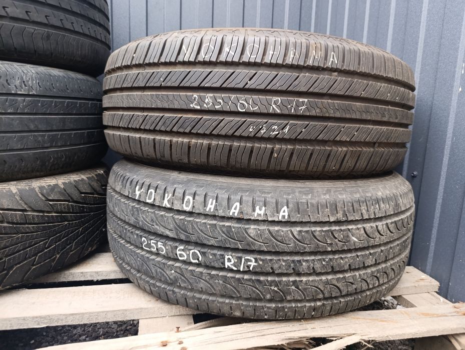 Шины 255.60. R17 Yokohama 2шт