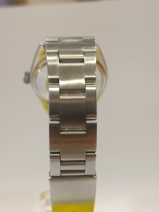 Rolex Date - като нов!!