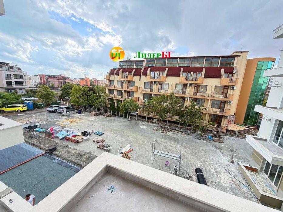 Нов двустаен апартамент без такса поддръжка в La Mer Gold Residence, Несебър