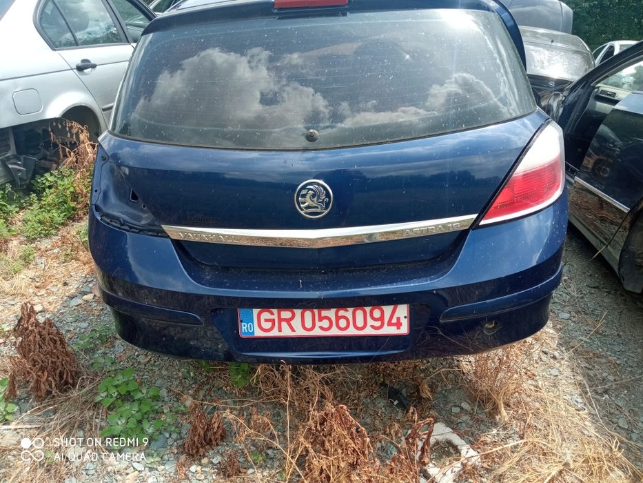 Haion ,bara spate ,triple Opel Astra H z21b