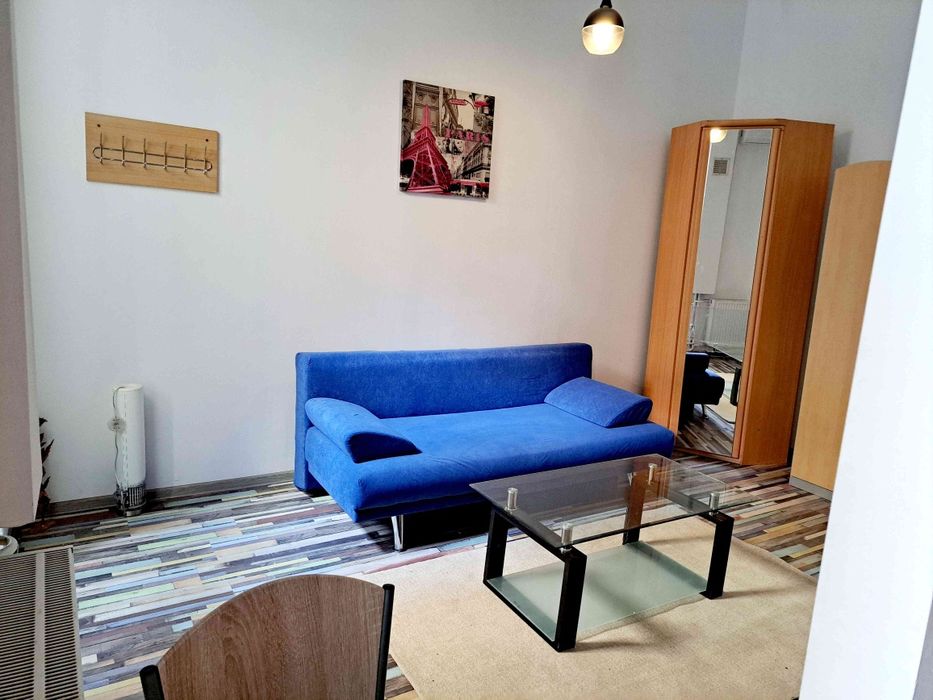 Apartament 1 cameră, ultracentral, mobilat şi utilat