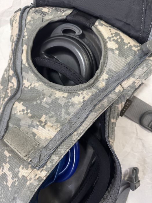 Rucsac / Husă Hidratare Militară MOLLE II (stil CamelBak) 3L, Camuflaj UCP / ACU - Surplus Armata Americană