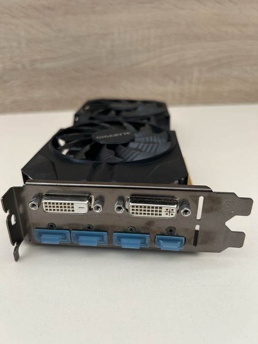 I5 4690 + GTX 960 + 8 GB RAM