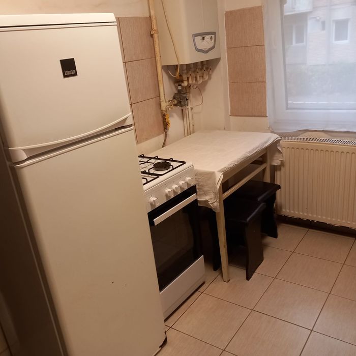 Închiriez garsonieră parter în regim hotelier