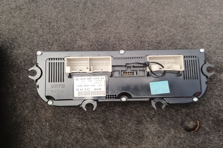 Comanda AC 5K0907044BT 5HB009746 5K0907044BT 5HB009746 Volkswagen VW
