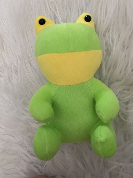 Мягко зелёная игрушка