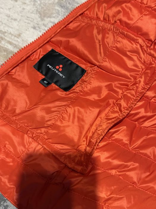 Peuterey,geacă puf pt.femei,NOUĂ,măr.S(40)