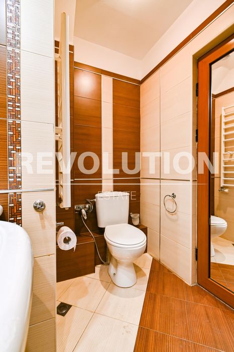 Дава се под наем Многостаен апартамент в София, Център - 135 кв.м за 875 € - Снимка #12