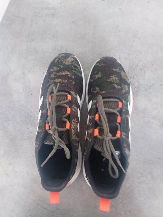 Маратонки Adidas, момче