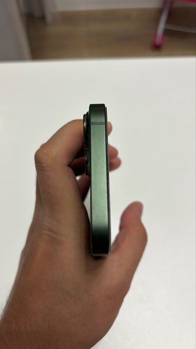 Iphone 13. 128 gb зеленый