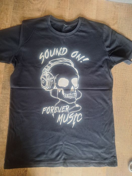 Продам футболки для мальчика