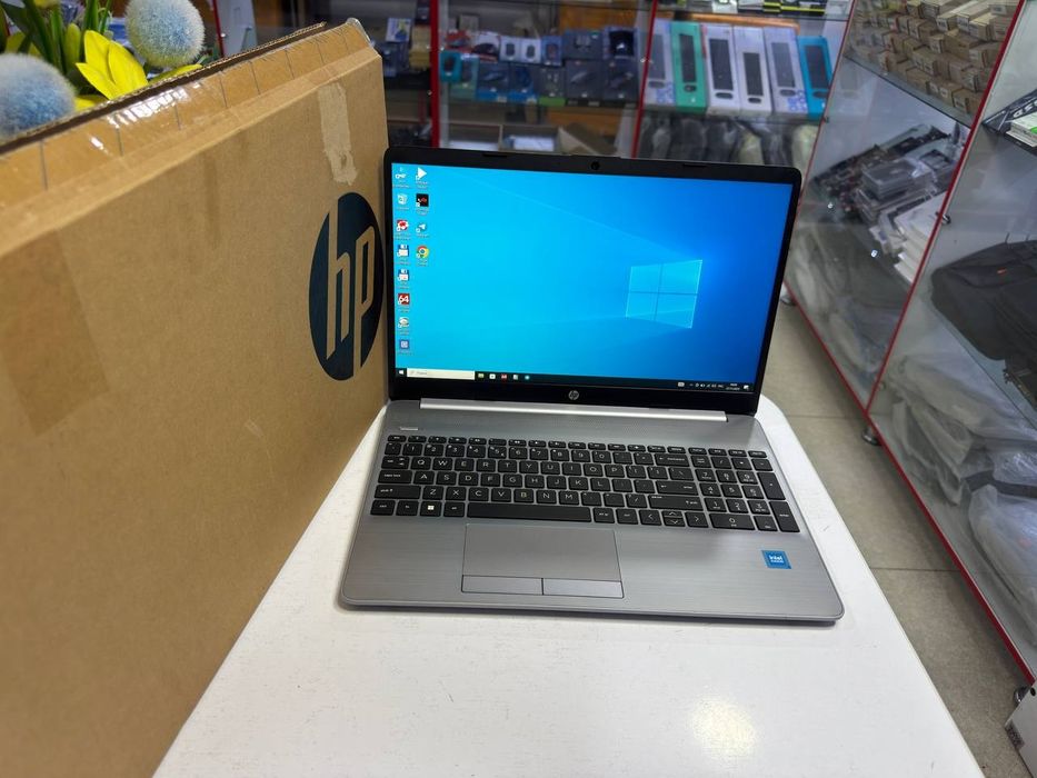 HP office noutbuk holati ideal ddr4 4/1000gb