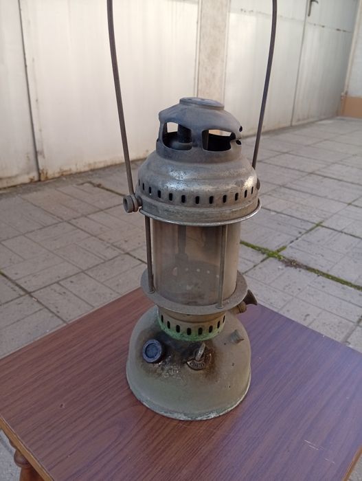 Стар фенер примус, петромакс