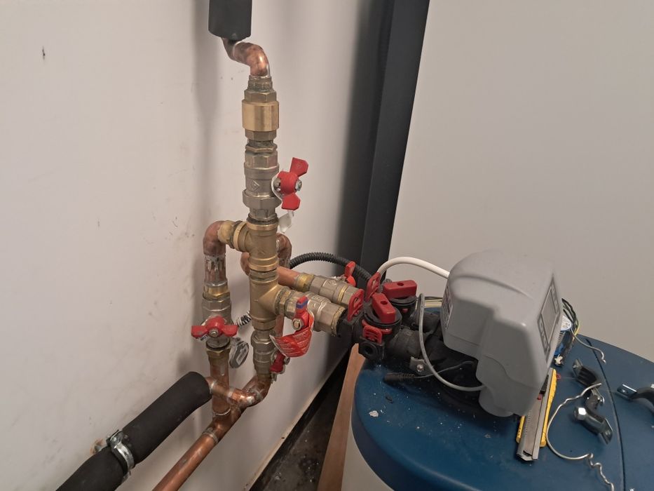 Instalatii termice-sanitare , incalzire in pardoseala , centrale, etc.