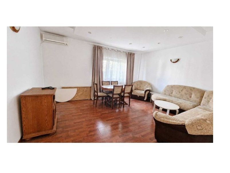 Apartament 3 camere Timpui Noi