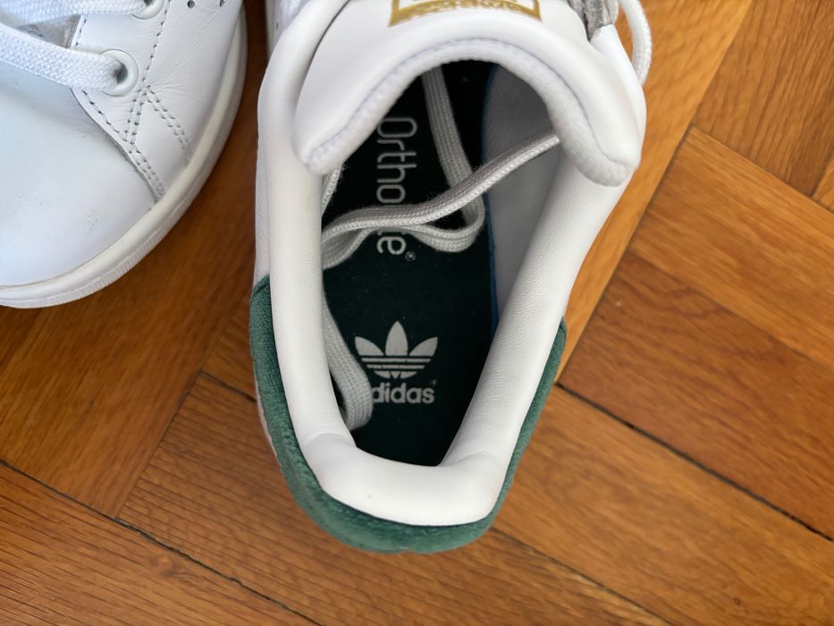 Оригинални дамски кецове ADİDAS Stan Smith