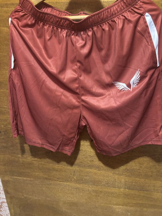 Мъжки комплект - тениска и къси панталони, пет различни модела