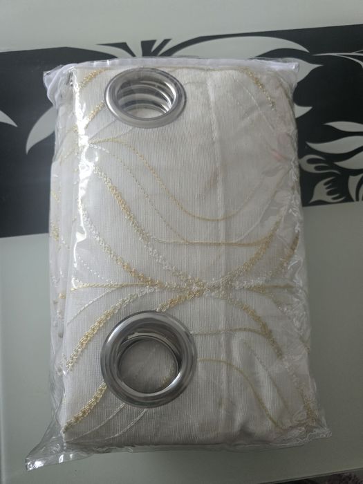 Set 2 bucati perdea Miulee Dimensiuni 140cm ×225cm  fiecare bucata