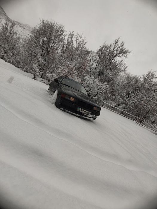 Продам бмв е38...