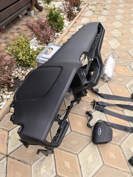 Kit airbag frontal plansa bord centuri Ford focus 4