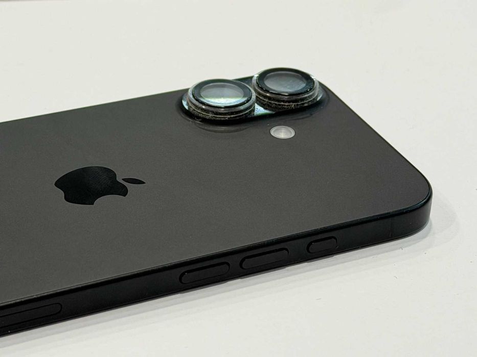 Apple iPhone 16 128GB- 94% Battery Health