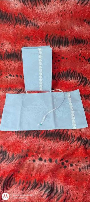 Калъф/дрешка за книжка