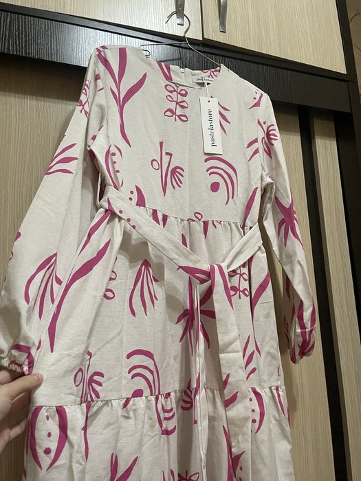 Женское длинное платье