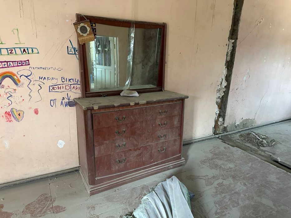 Mebel sotiladi holati yaxshi