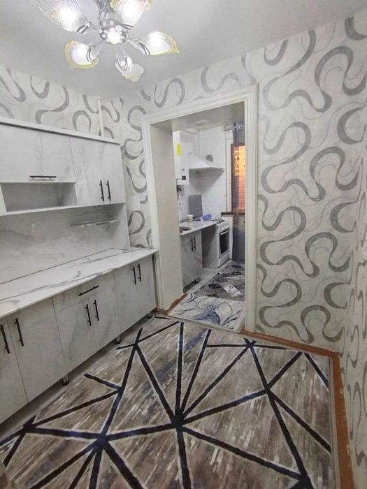 4х комнатная квартира на 3 этаже в кирпичном доме по ул.М.Улугбека