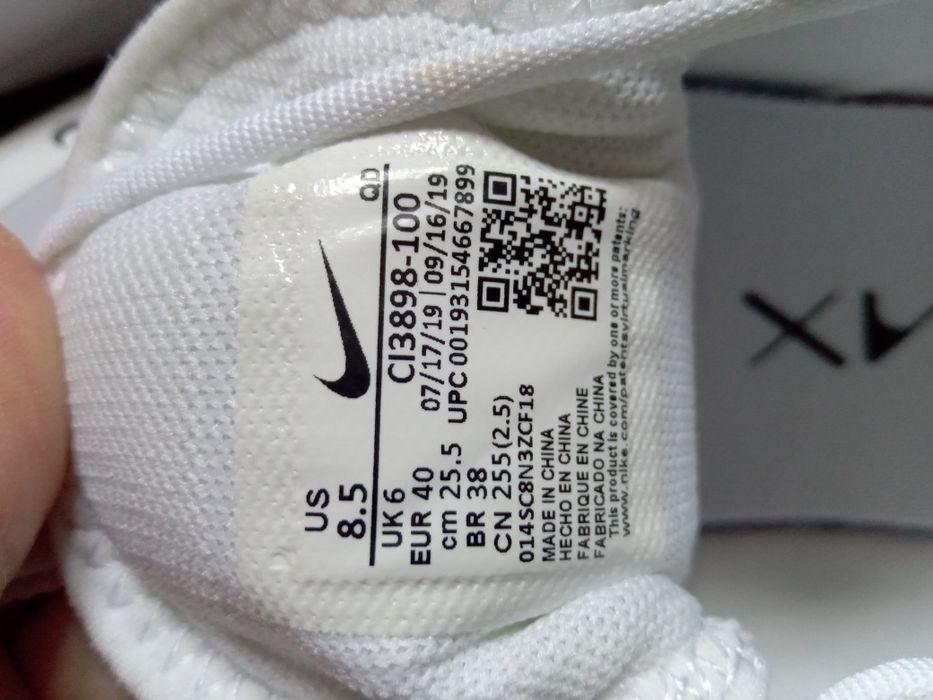 Маратонки Nike нови,40
