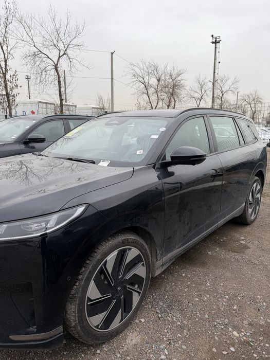 Dongfeng 008 Ultra 5 ўриндиқ