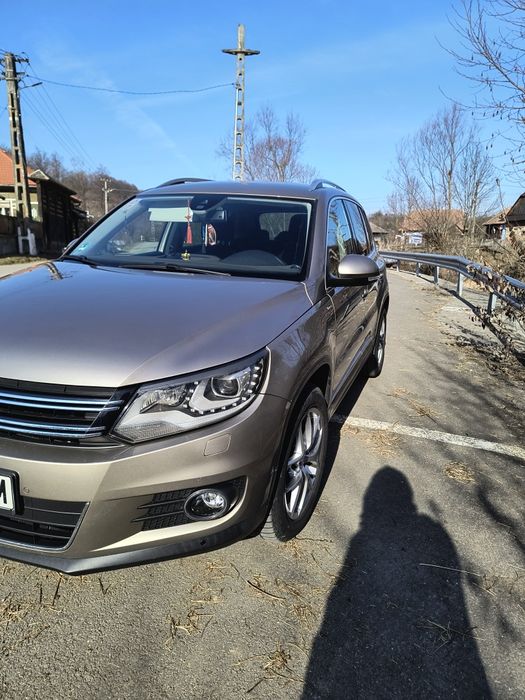 Vând Wolkswagen Tiguan 2014 9500 euro negociabil