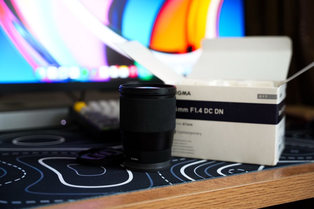 SIGMA 16 MM, F1.4 sony e