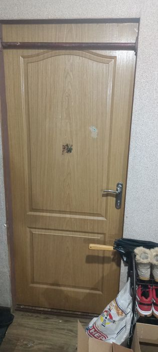 Продам двери межкомнатные
