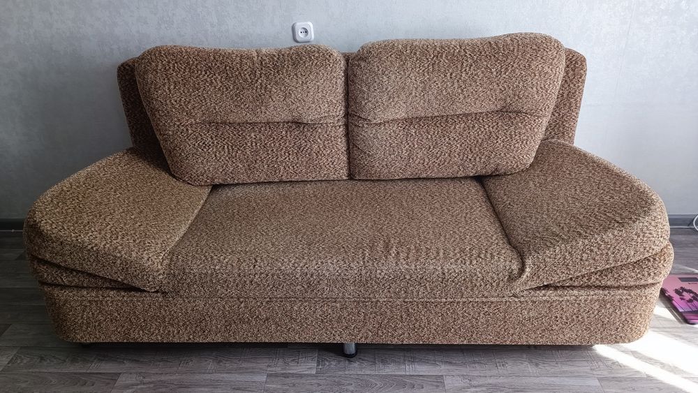 Продам диван б/у