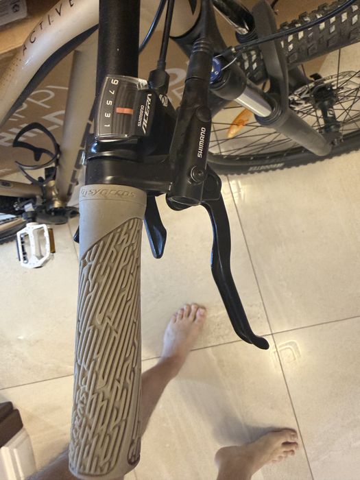 Scott Contessa Active 20 - 27.5” (S) - An 2020 - Shimano Deore - Rockshox XC30 - Frane hidraulice - Stare excelenta