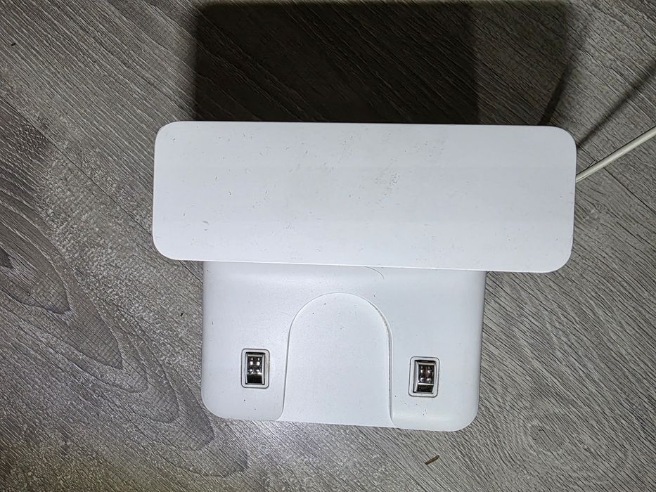 Mi Robot Vacuum-Mop Essential