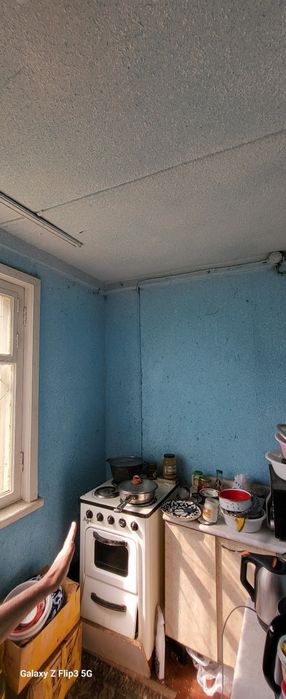 Продаётся кв В Спутнике-9 1/1/2 Среднее состояние,(29000&) старт