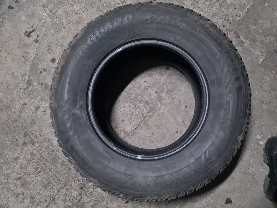 Продам зимние шины