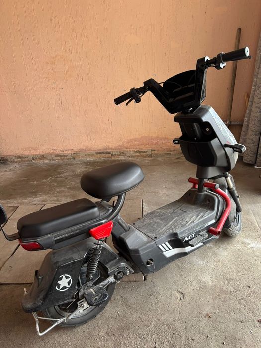 Электроскутер самурай