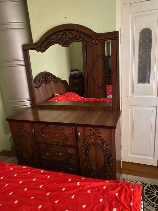 Продам спальни гарнитур