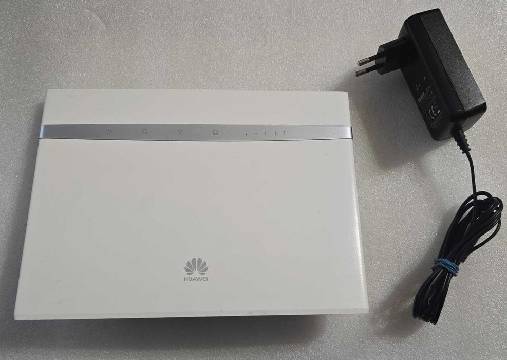 Modem 4G LTE GSM Huawei B525s-23a, 64 utilizatori, 2.4GHz/5GHz