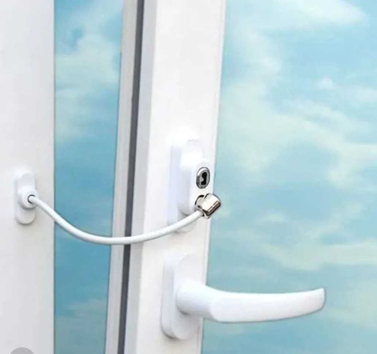 Защита для детей с тросиком 2500