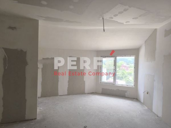 Продава се Тристаен апартамент в Созопол - 135 кв.м за 1734 €/кв.м - Снимка #1