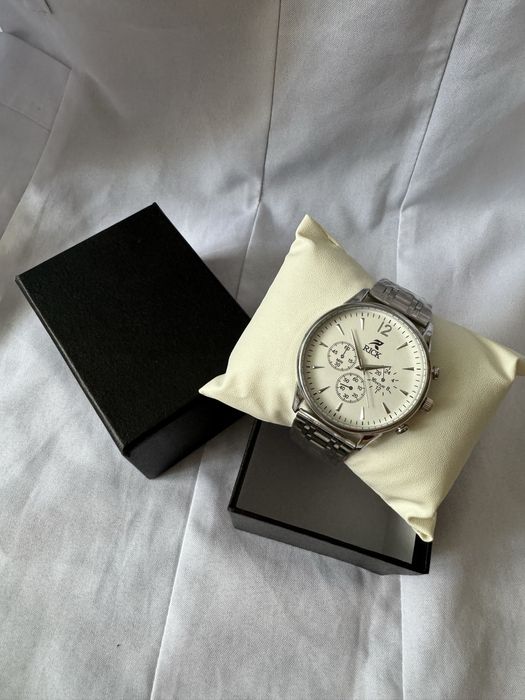 Часы мужские на подарок