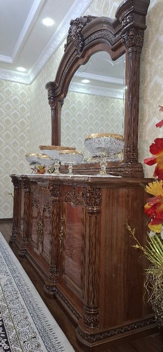 Комод мебель идеал холатда Komod mebel oynali ideal xolatda 226×235×55